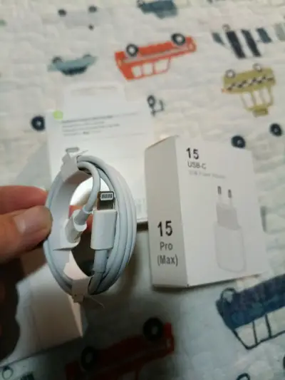 Cargador USB-C 35W con cable - miniatura 3