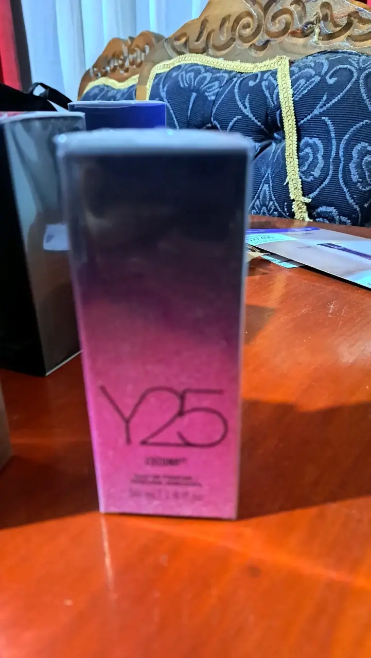 Perfume Y25 para mujeres - 1
