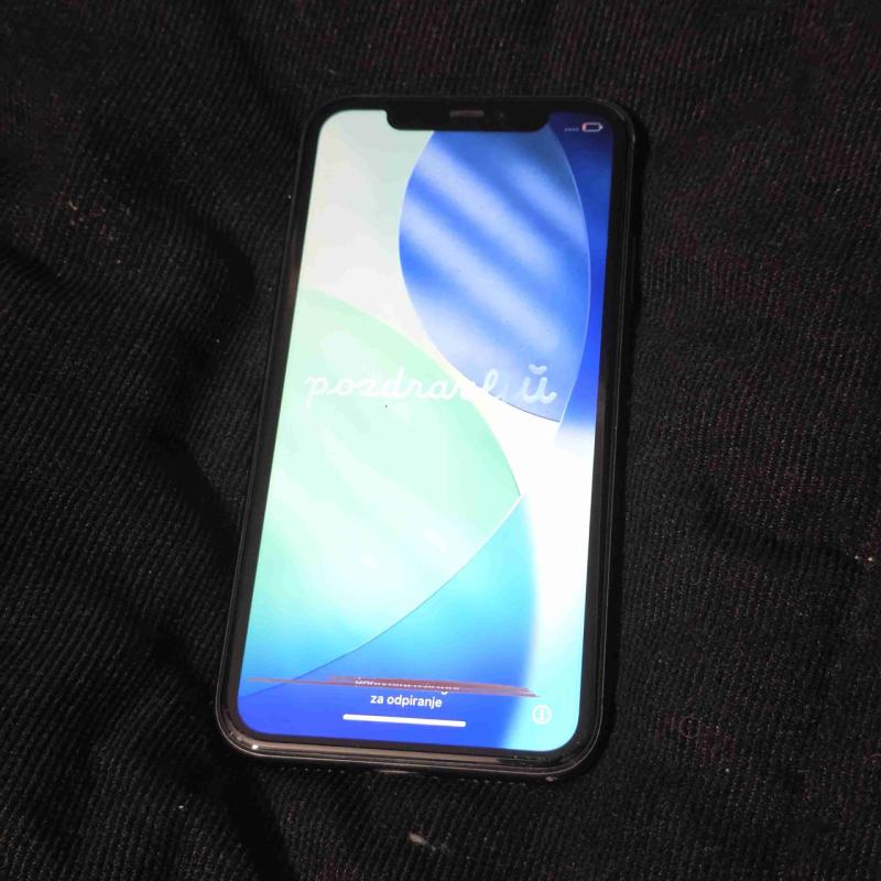 Iphone 11 - 1