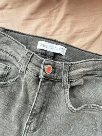 Jeans negros Zara de niño - miniatura 2