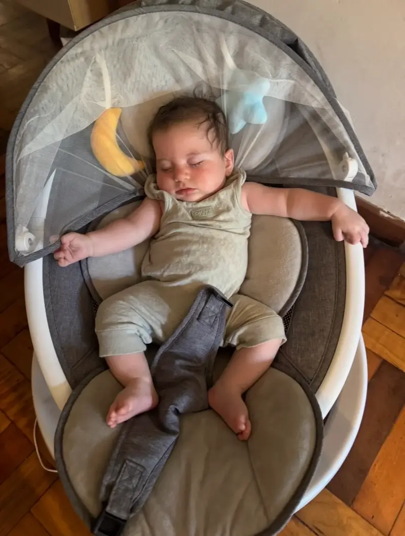 Silla mecedora para bebé Balia - 2