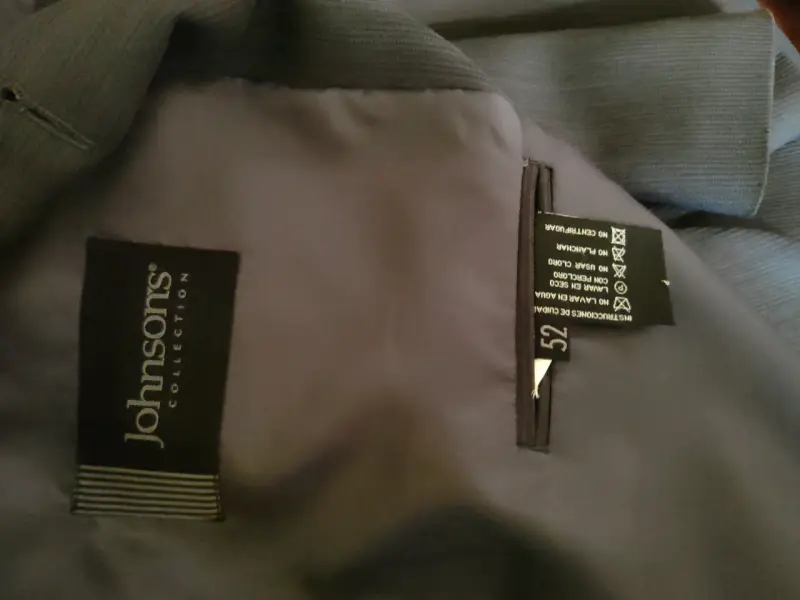 Traje negro elegante - 3