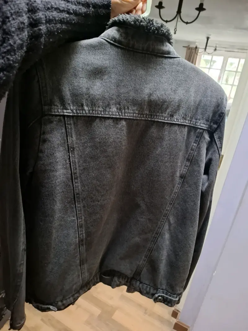 Chaqueta de mezclilla negra - 2