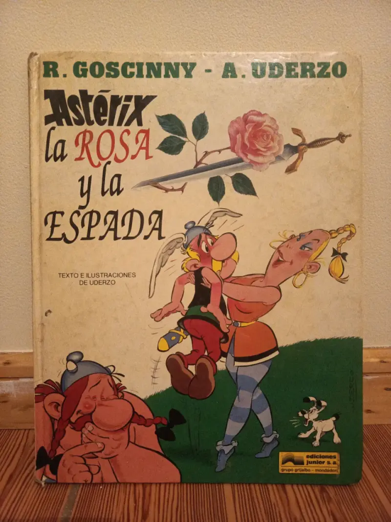 Álbum Astérix La Rosa y La Espada