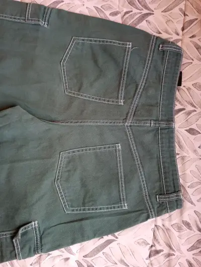 Pantalon verde mujer - miniatura 3
