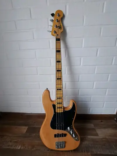 Bajo eléctrico-Squier Classic Vibe '70s Jazz Bass - miniatura 1