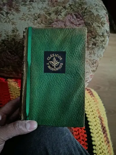 Libro Clásicos y Modernos verde - miniatura 1