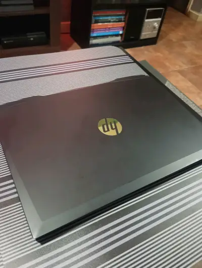 Laptop HP Pavilion Gaming 15" - miniatura 5