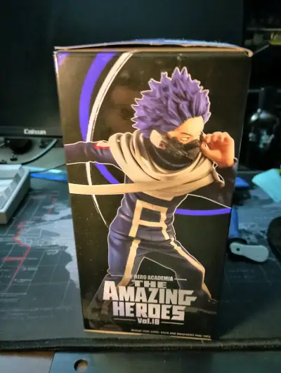 Figura Amazing Heroes Vol. 18 - miniatura 2
