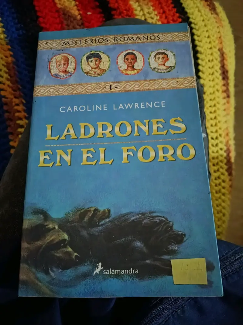 Libro Ladrones en el Foro - 1