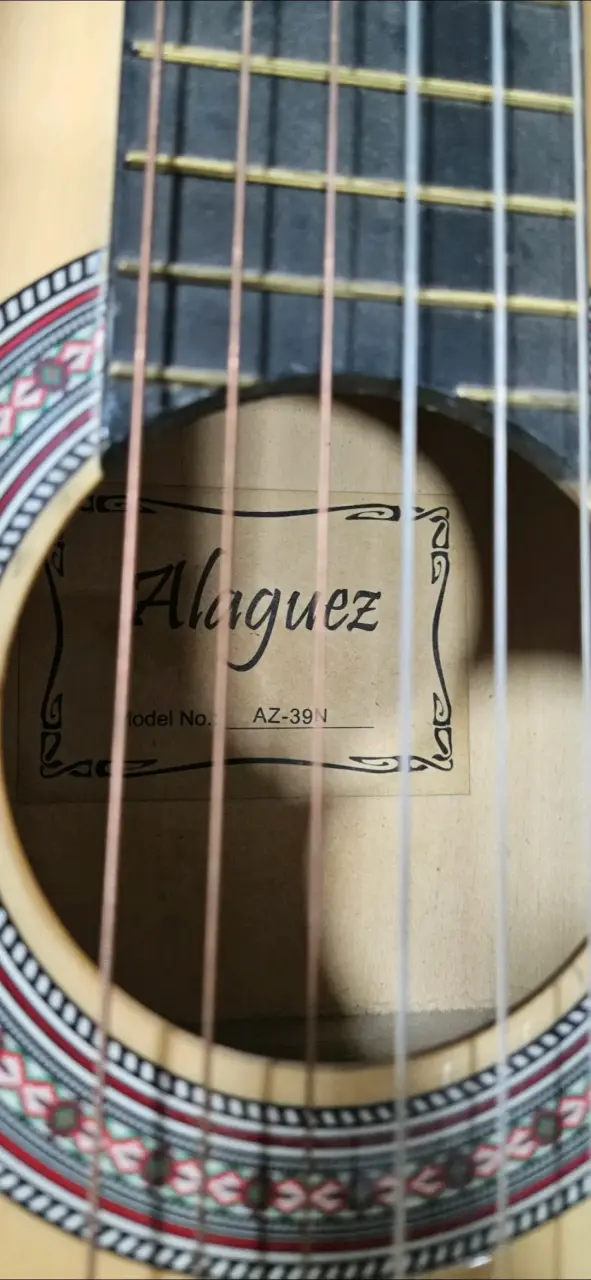 Guitarra acústica Alaguez - 4
