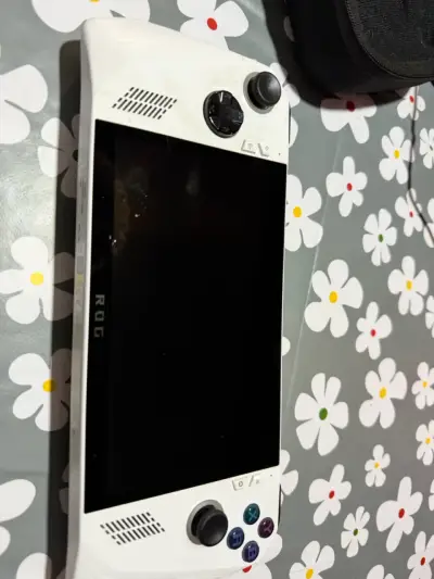 Consola portátil ROG blanca - miniatura 2