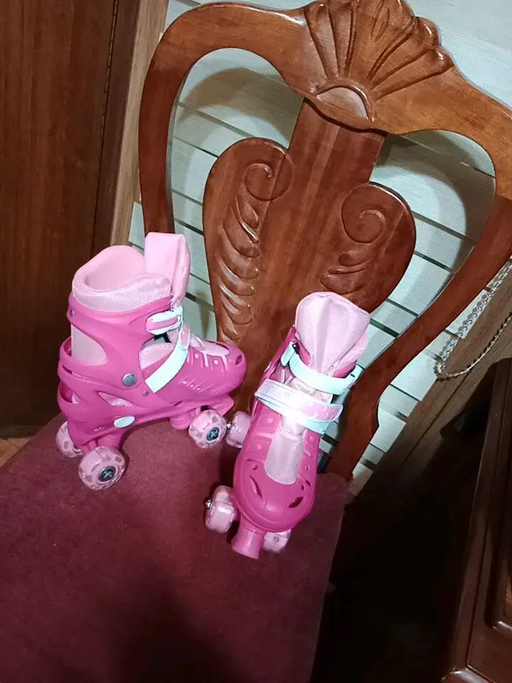 Patines rosas para niños - 4