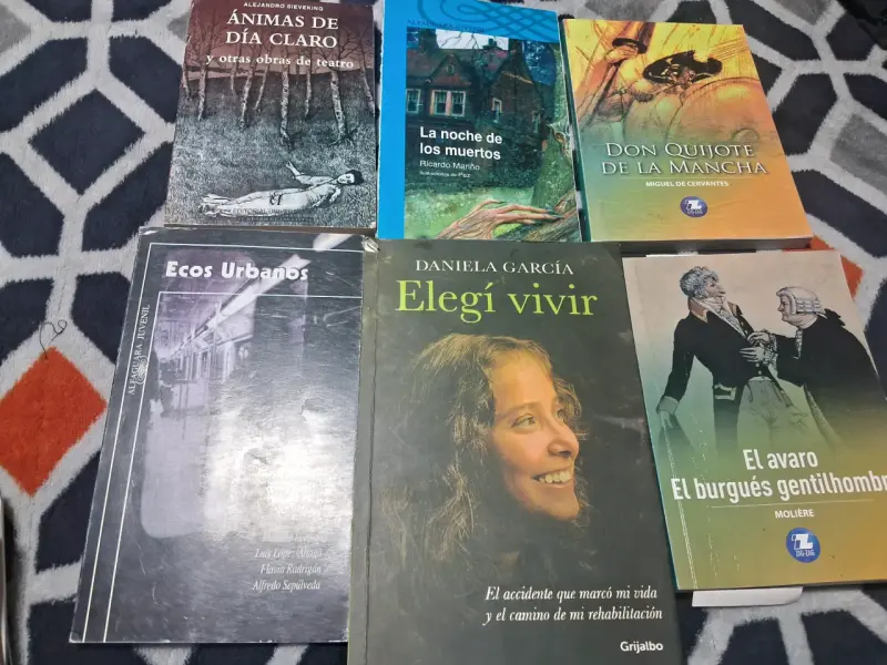 Lote de 5 libros variados - 3