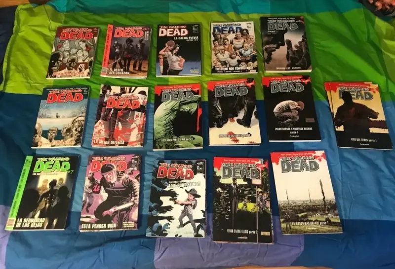 Colección Cómics The Walking Dead (en español) - 1