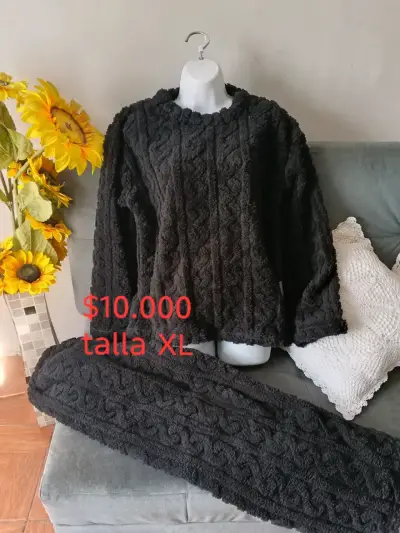 Conjunto negro tejido XL - miniatura 1