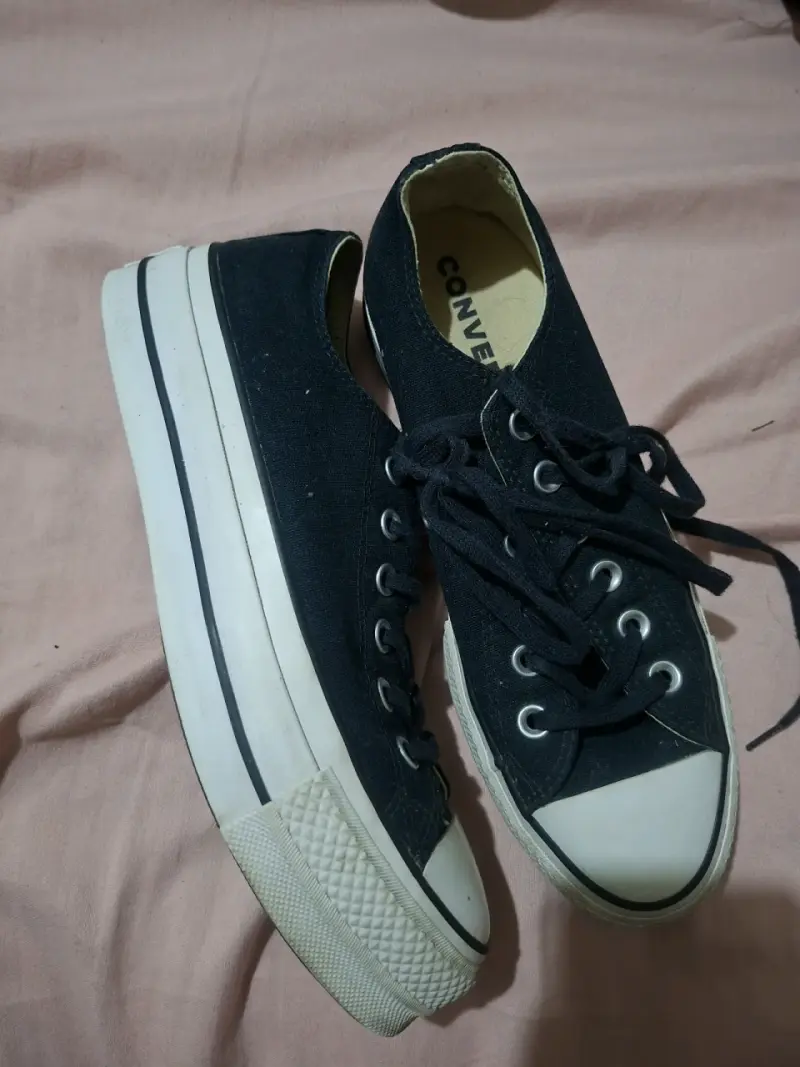 Zapatillas negras deportivas con plataforma - 1