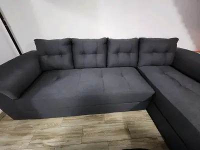 Sofá seccional gris oscuro - miniatura 3