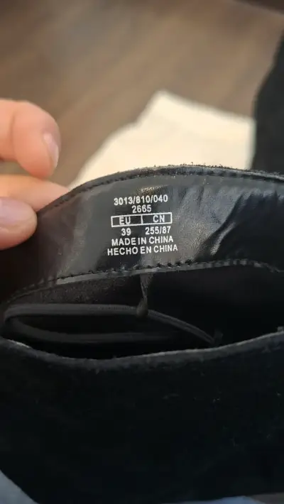 Botas negras de gamuza Zara - miniatura 3