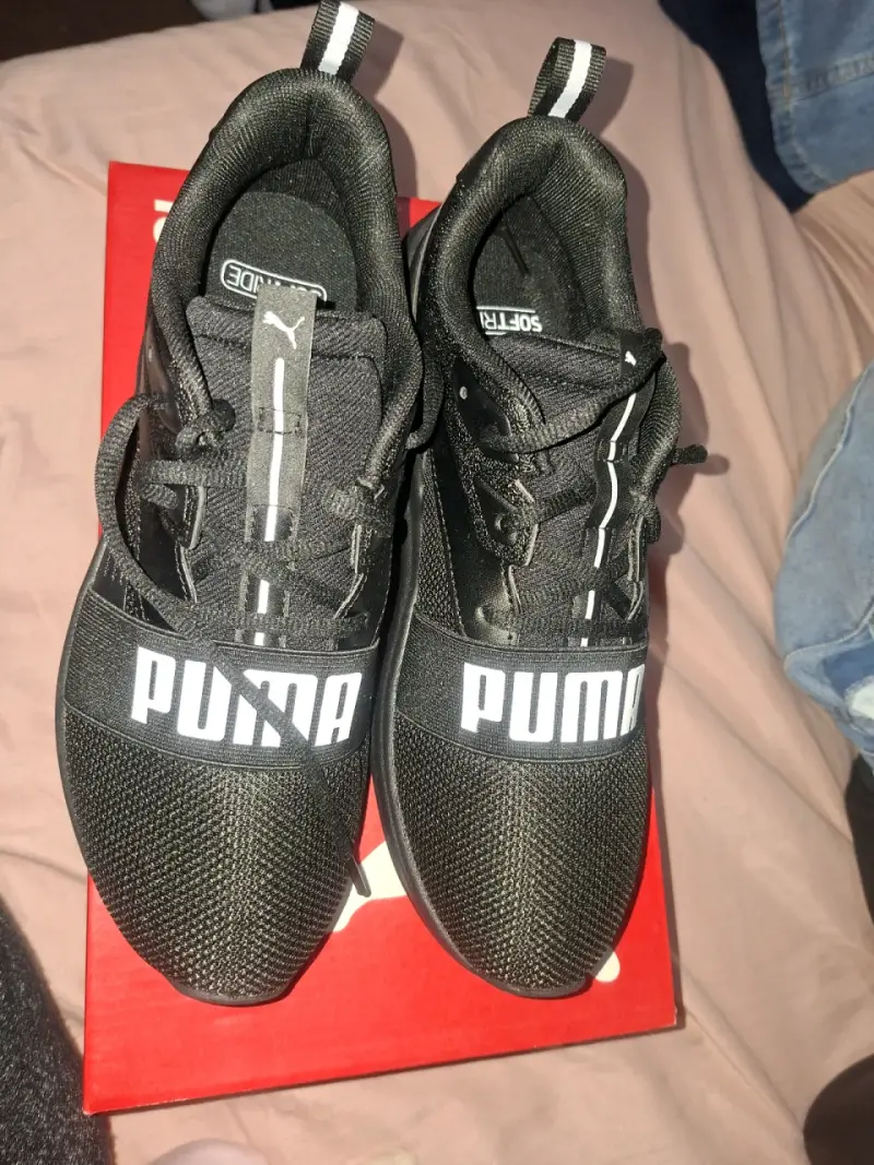 Zapatillas negras Puma nuevas - 1