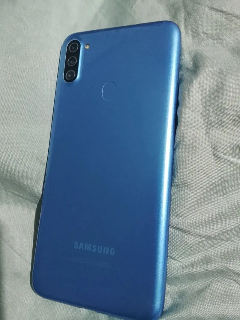 Teléfono Samsung azul