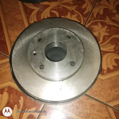 Disco de freno para auto - miniatura 1