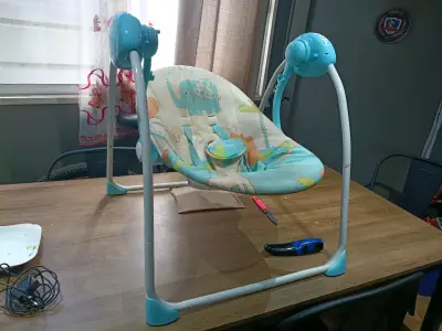 Columpio infantil eléctrica  azul - miniatura 1
