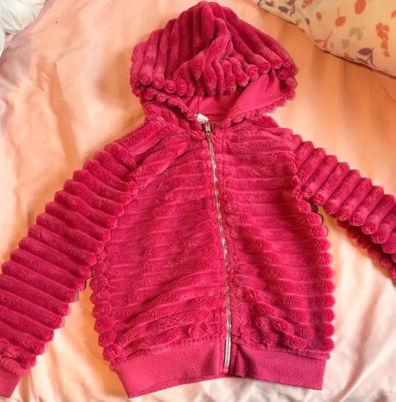Chaqueta, poleron rosa y chaqueta azul nueva - 2