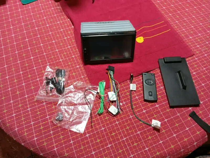 Pantalla Sony para auto - 3