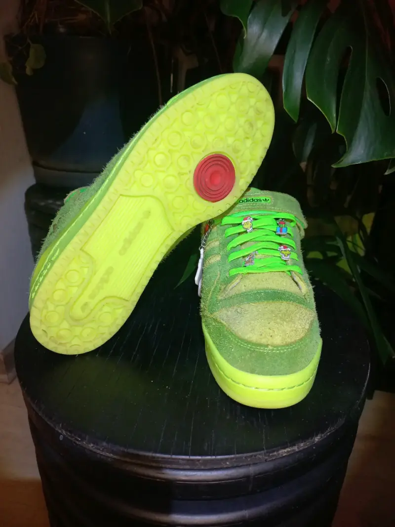 ADIDAS DR. SEUSS X THE GRINCH - 2