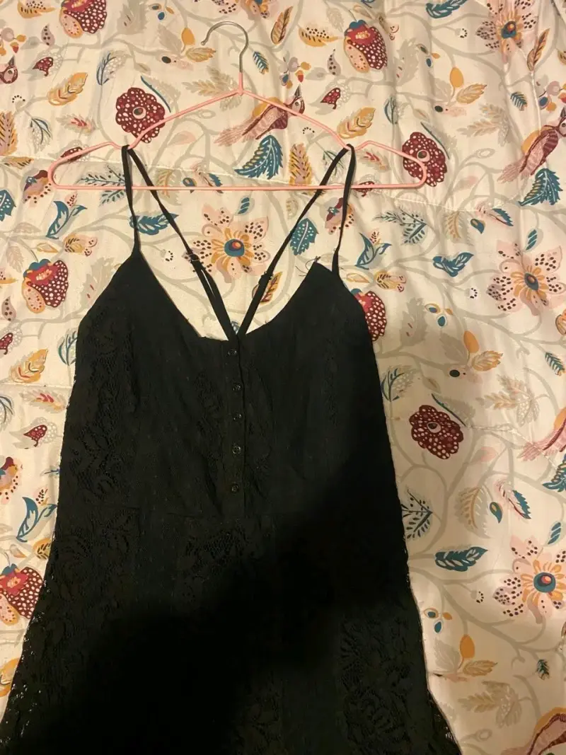 Vestido negro encaje ligero - 2