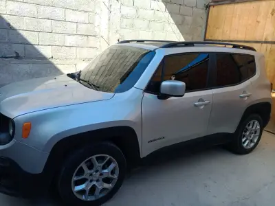 Jeep Renegade gris 2015 - miniatura 2