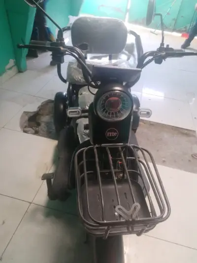 Scooter eléctrico para adultos - miniatura 2