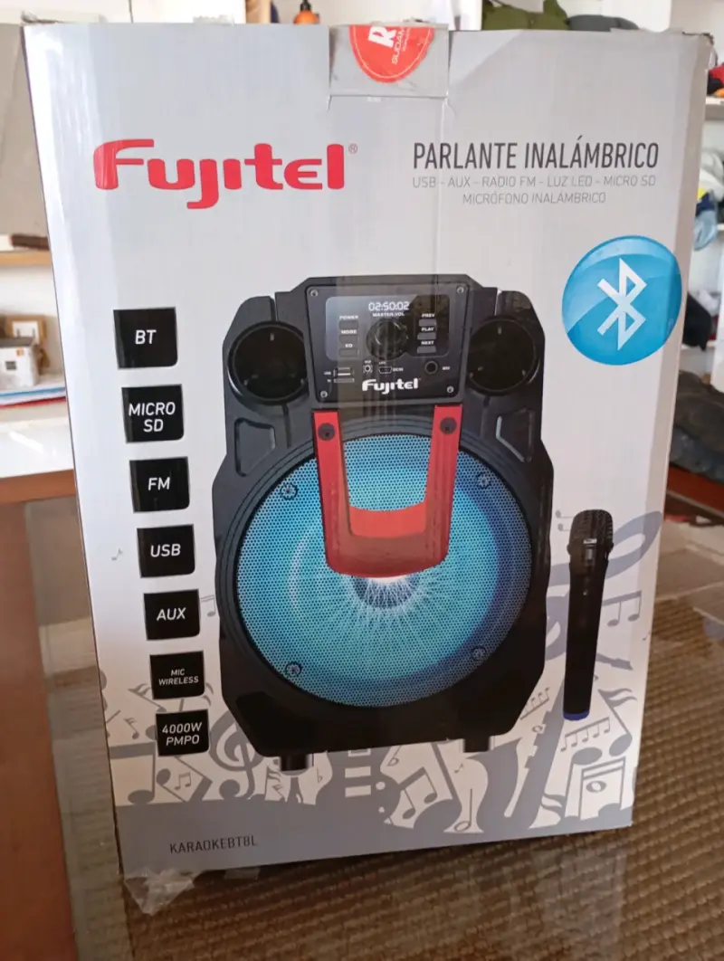 Parlante inalámbrico Fujitel - 1