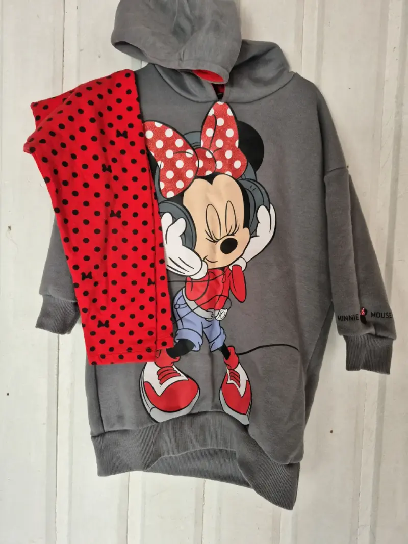 Conjunto Minnie Mouse gris y rojo