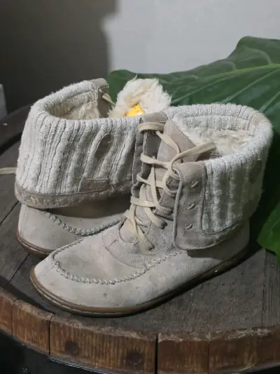 Botas CAT  beige numero 36 - miniatura 2