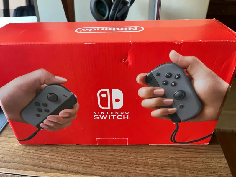 Consola Nintendo Switch Gris - 2