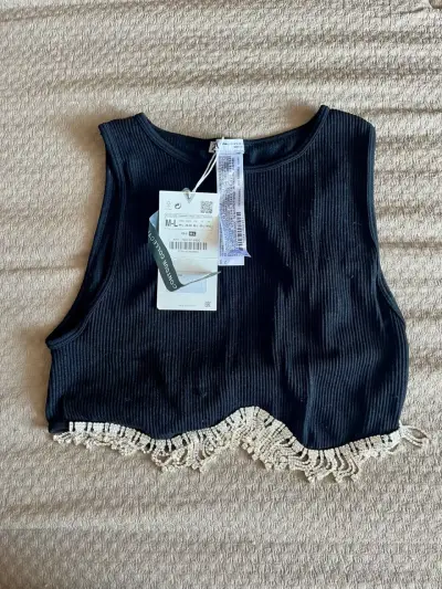 Top negro Zara con flecos - miniatura 1