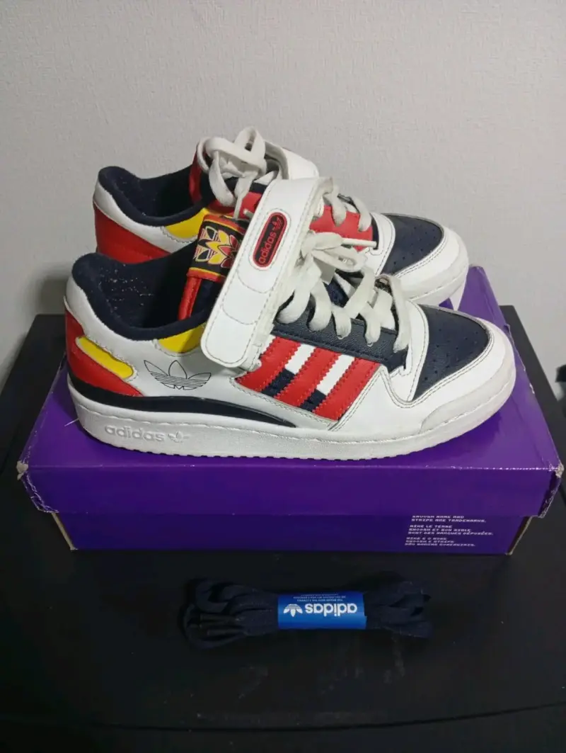 Zapatillas Adidas coloridas - 2