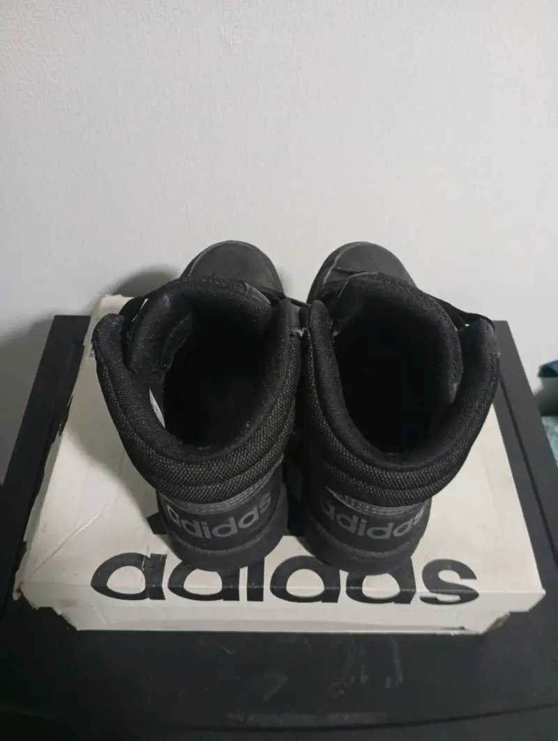 Zapatillas negras Adidas - 2