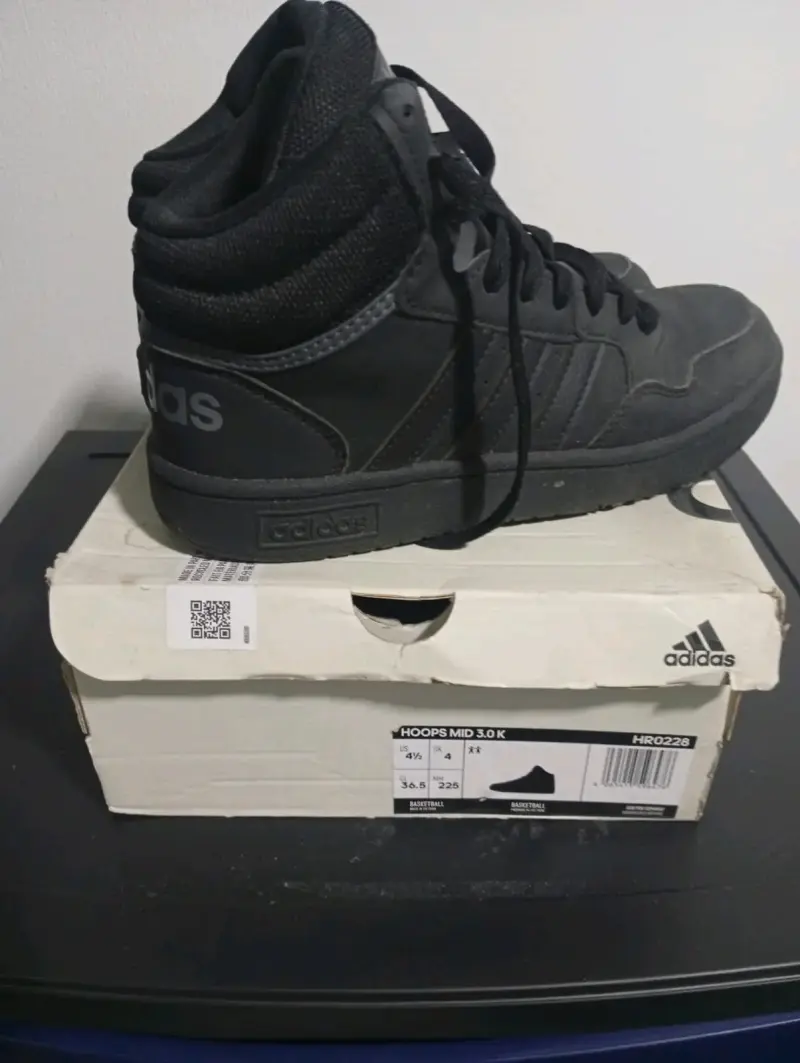 Zapatillas negras Adidas - 3