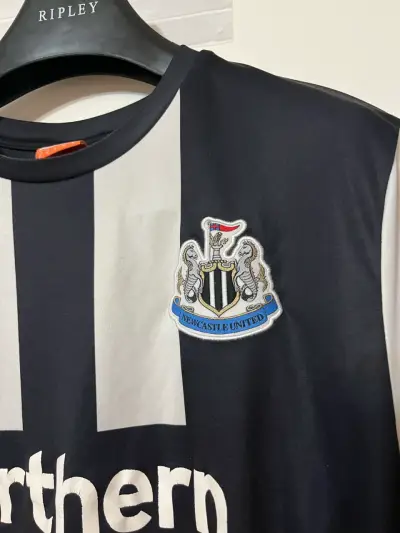 Camiseta retro Newcastle 2011/12 - miniatura 3