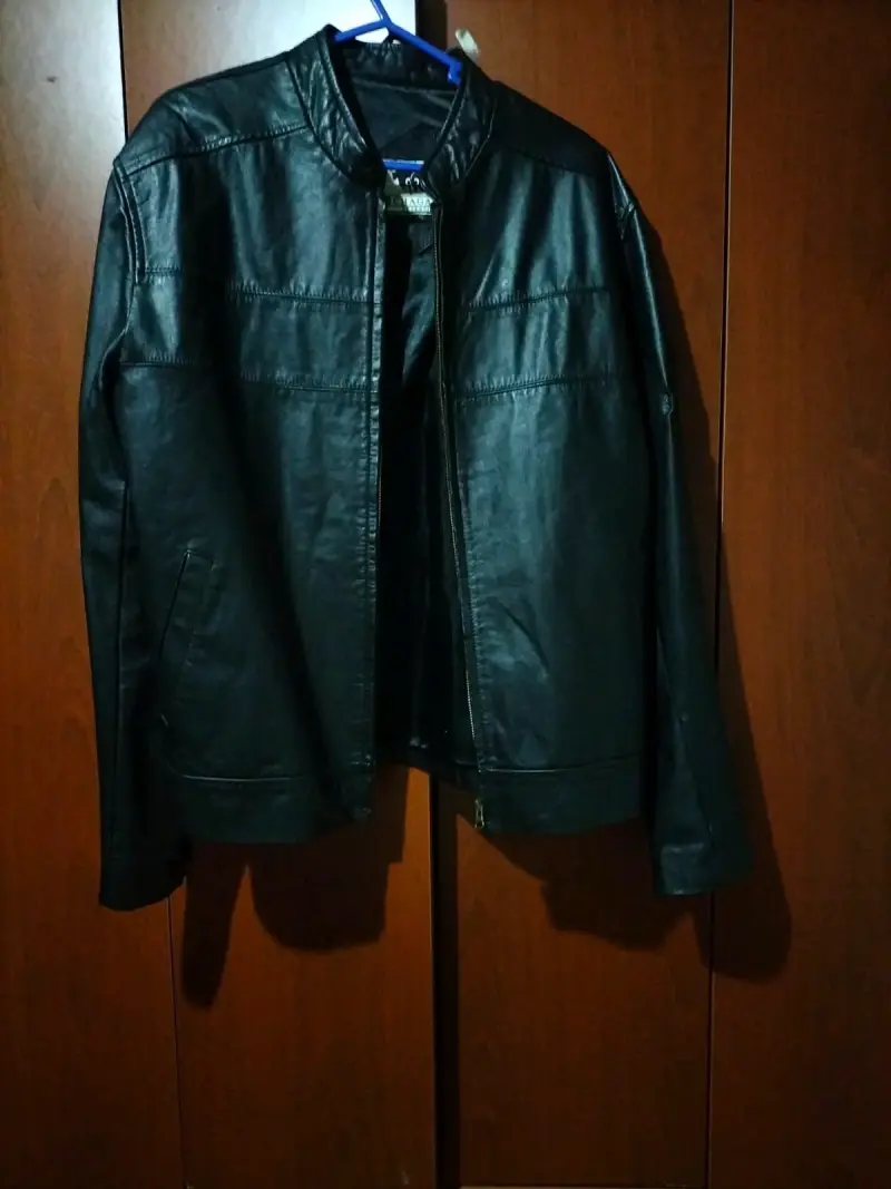 Chaqueta negra de cuero - 2