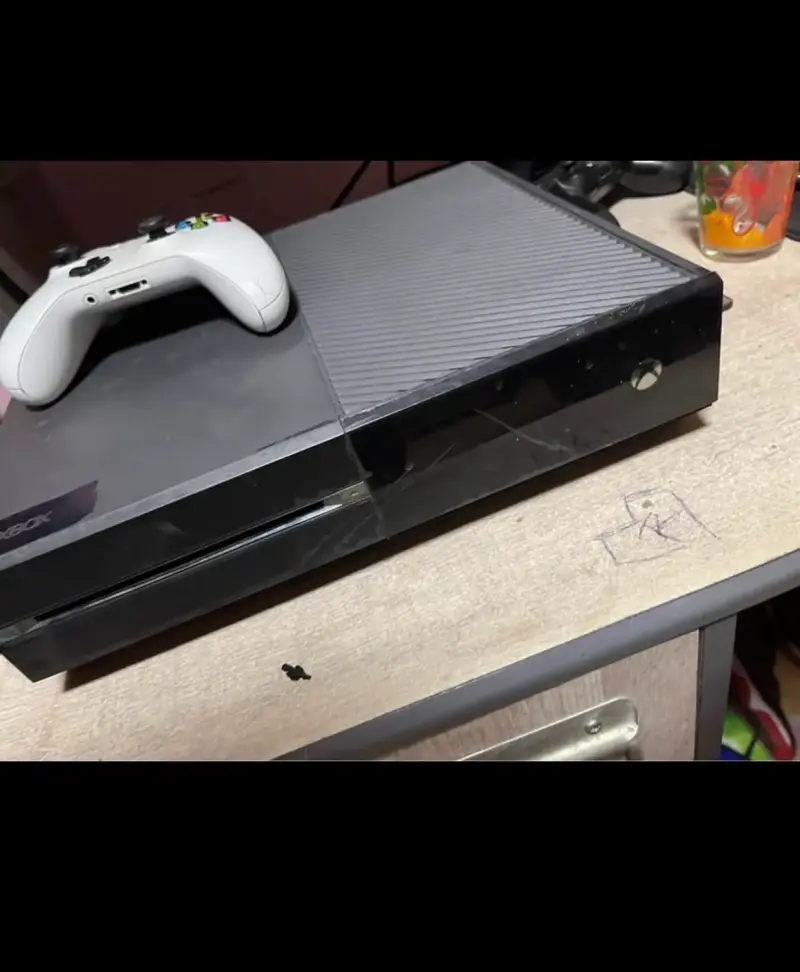 Consola de videojuegos en buen estado - 2