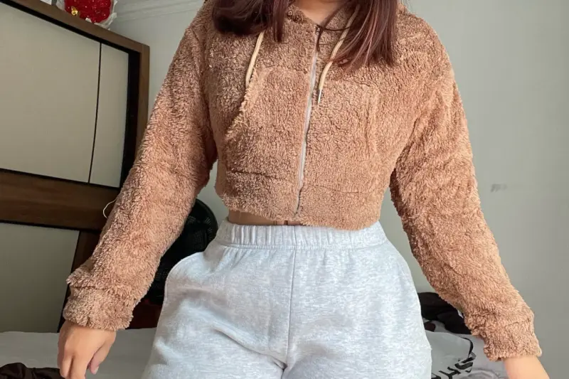 Crop top conjuntos polerones - 3