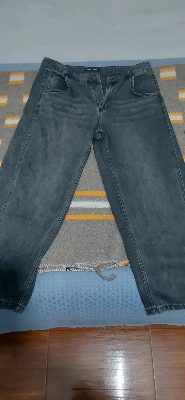 Jeans baggy color negro talla 46 - 2
