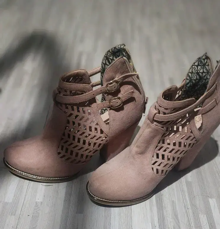 Botines de tacón rosados - 4