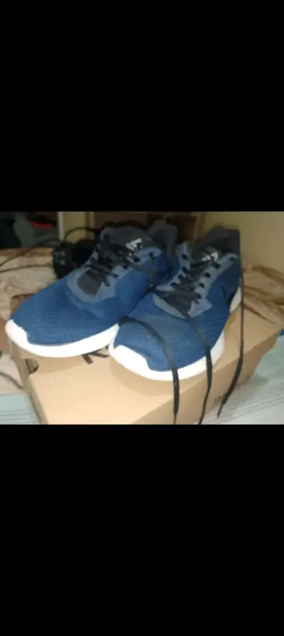 Zapatillas deportivas azules - miniatura 1