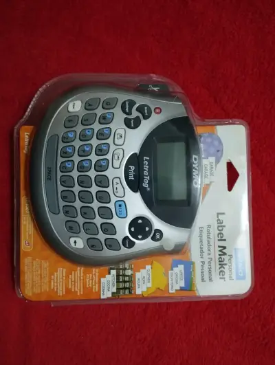 Rotuladora manual Dymo - miniatura 2