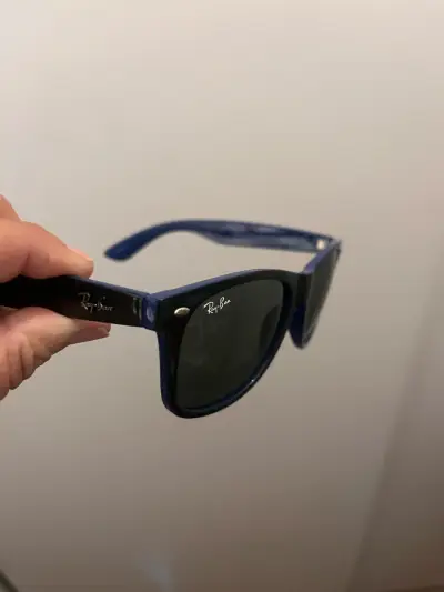 Gafas de sol Ray-Ban Wayfarer marco azul réplica - miniatura 3